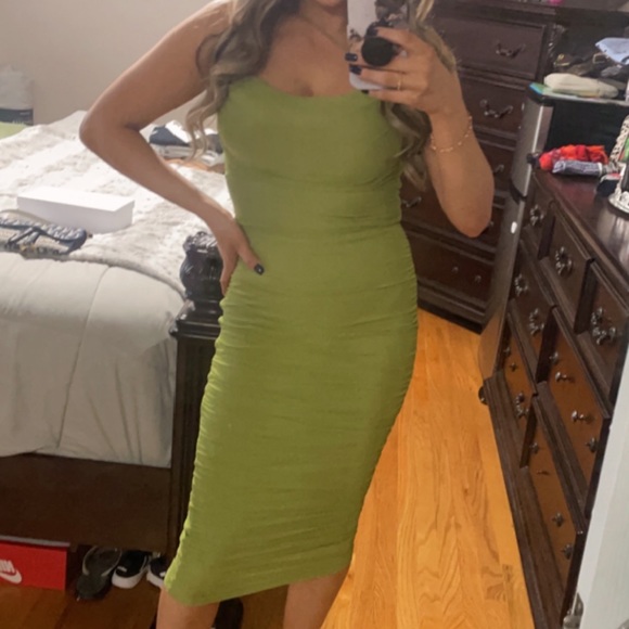 COPY - Chartreuse color (kiwi color) dress - Picture 4 of 4